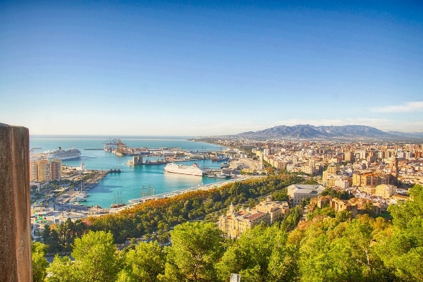 Kundeservicemedarbeider trengs på solfylte Costa del Sol!