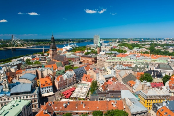 Vi trenger norsktalende medarbeidere til kundeservice i Riga, Latvia