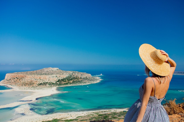 Tijd voor een nieuw avontuur Word klantenservice medewerker op het prachtige Kreta!