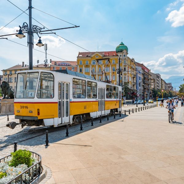 Arbeite als Kundenbetreuer für eine bekannte Unterwäsche-Marke in Sofia!