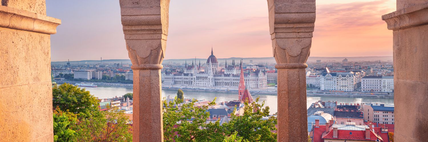 Spanish-speaking travel agents wanted in the heart of the Hungarian capital: Budapest!