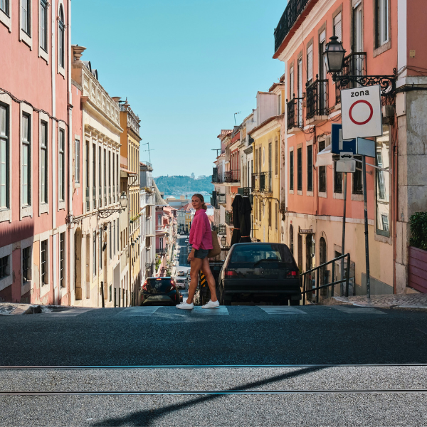 calling-all-finnish-speaking-sales-enthusiasts-join-the-team-in-lively-lisbon-portugal