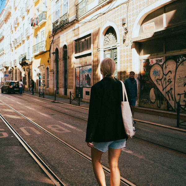 swedish-customer-service-agents-needed-in-sunny-lisbon