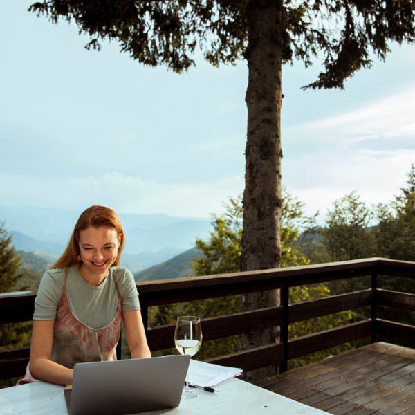 entfalte-deine-beruflichen-fluegel-werde-reiseberater-in-im-homeoffice-in-serbien