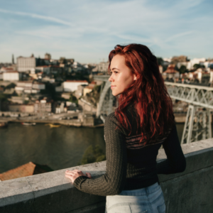 lebe-und-arbeite-in-der-malerischen-stadt-porto-in-portugal