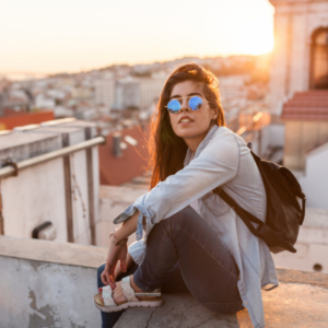 kickstart-karrieren-din-i-lisboa-portugal-som-kundeserviceagent-eller-innholdsmoderator