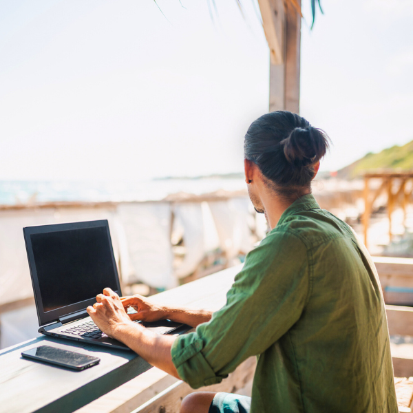 Dein HomeofficeGlück Werde Kundenberater/in für Audio Equipment von