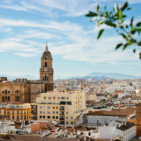 travel-agents-needed-in-malaga-embrace-the-sun-and-lifestyle-of-the-costa-del-sol