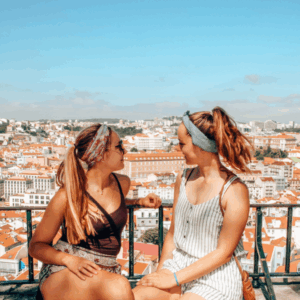 raus-aus-dem-grau-rein-in-die-sonne-dein-social-media-job-in-lissabon
