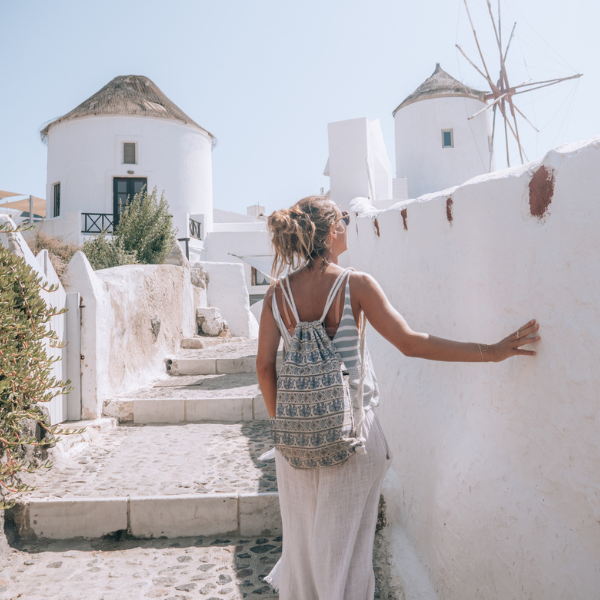 menschen-helfen-sonne-genießen–dein-neuer-job-wartet-in-griechenland