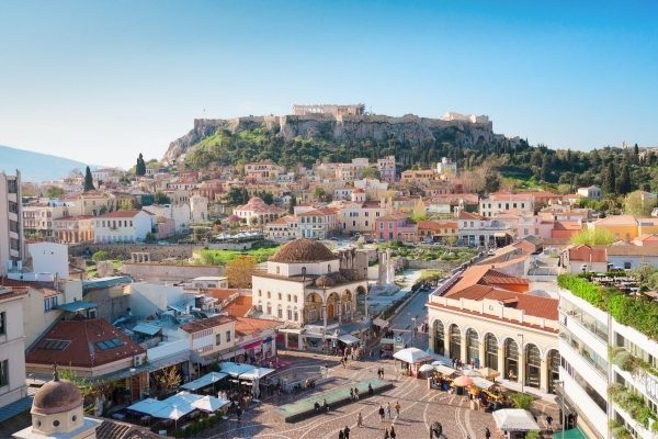 Lavora come agente del servizio clienti nella dinamica capitale della Grecia!