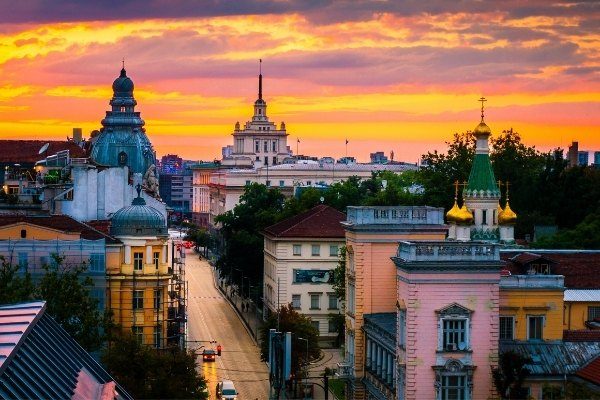 Arbeite als Content Writer und erlebe den pulsierenden Ostblock flair in Sofia!