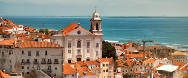 Cercasi dipendenti a tempo pieno per assistenza ai clienti nella soleggiata Lisbona! (1)