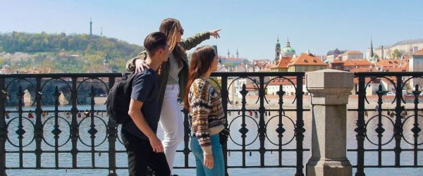 Kundendienstmitarbeiter in Prag für Luxusmodemarke gesucht