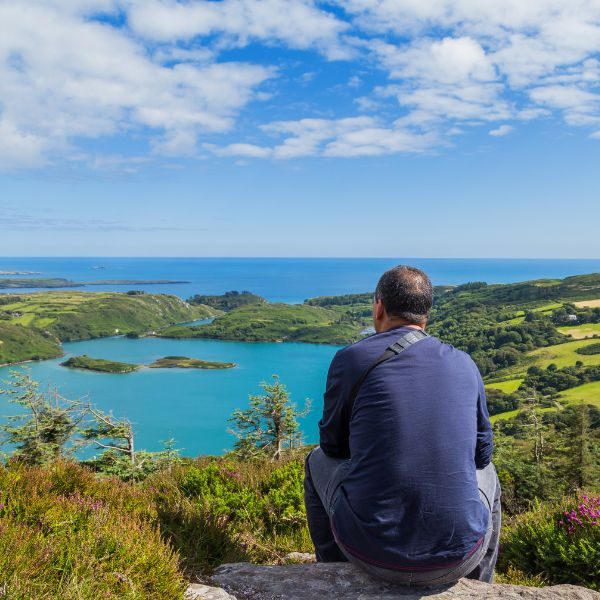 Arbeite von Zuhause aus als Reservierungs- und Kundenberater(in) in Irland!