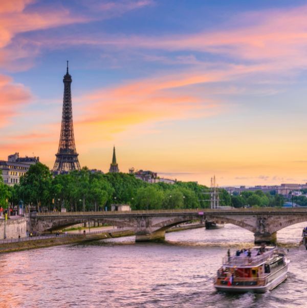 Full-time Estonian speaking Customer Service Agent in Paris