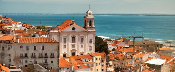 Bliv videoindholdsanalytiker i solrige Lissabon