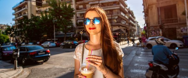 Ricerchiamo agenti del servizio clienti in Salonicco, Grecia!