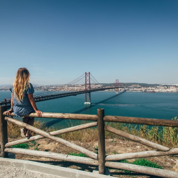 Russian speakers wanted to become a video content analyst in sunny Lisbon2