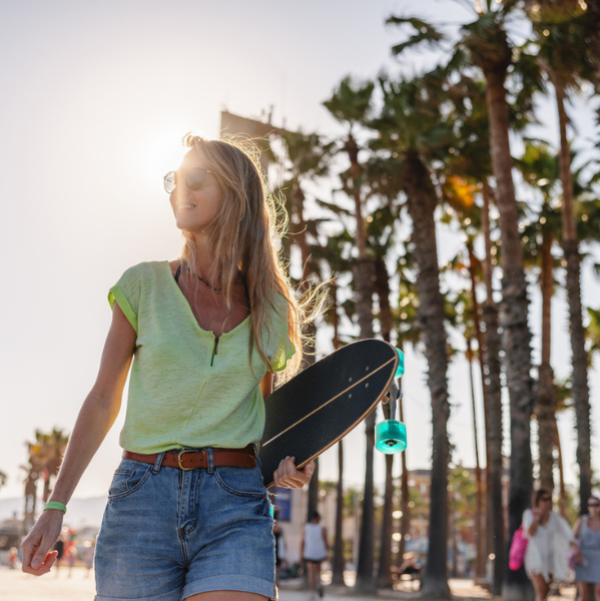 WA-FT-danish-speaking-customer-service-agents-wanted-in-the-heart-of-barcelona