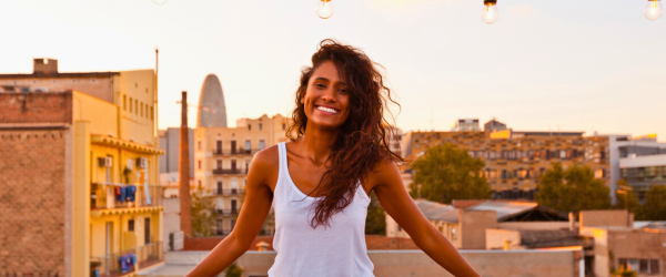 barcelona-is-calling-become-a-customer-service-representative-in-sunny-spain