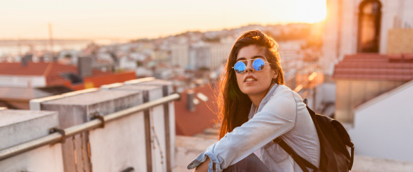 kickstart-karrieren-din-i-lisboa-portugal-som-kundeserviceagent-eller-innholdsmoderator (1)
