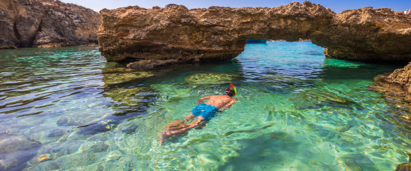 saknar-du-sol-och-varme-just-nu-soker-vi-efter-personer-som-vill-jobba-som-online-croupier-pa-malta